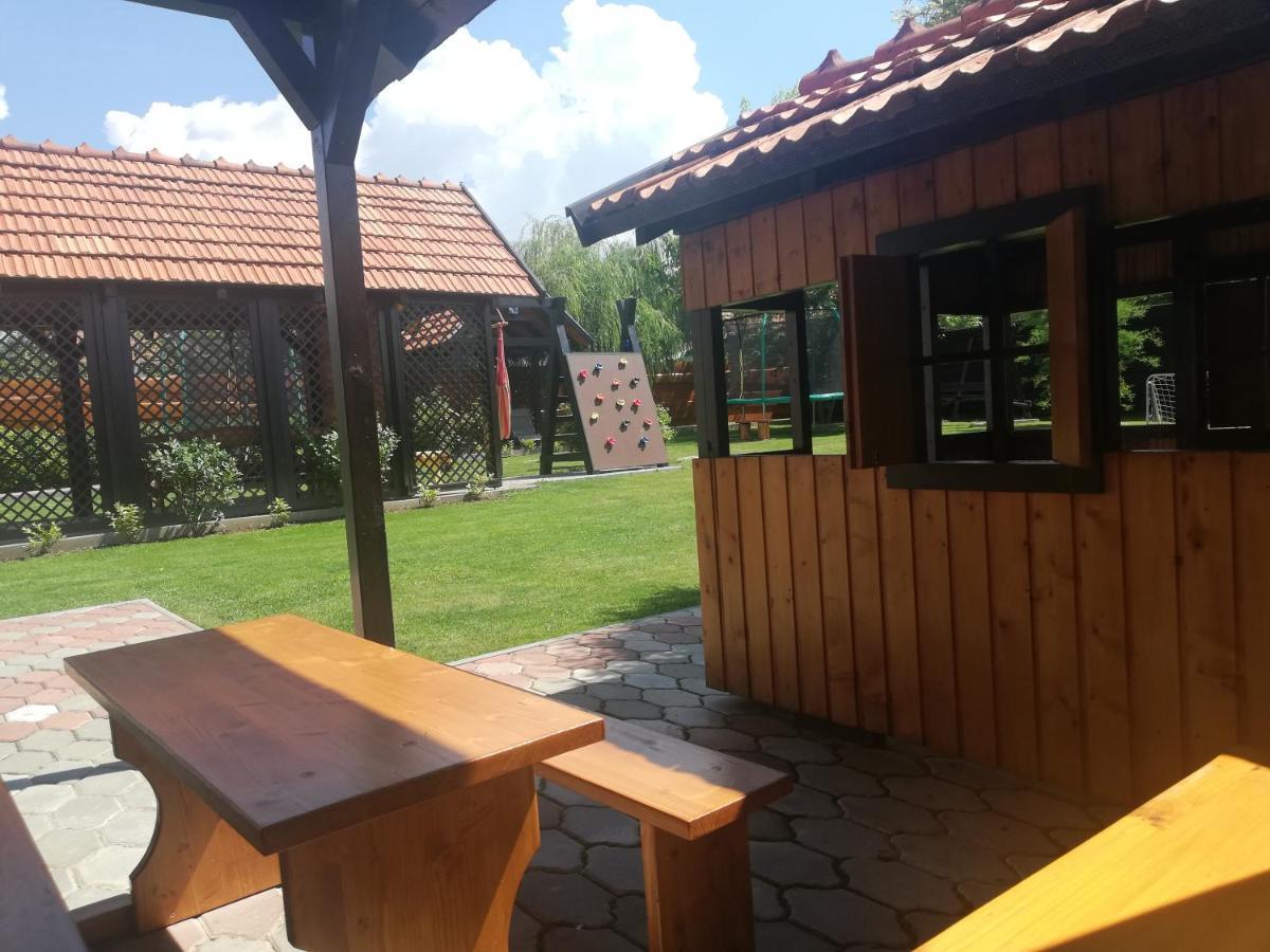 Penzion Kozak B&B Sebedrazie Exterior photo